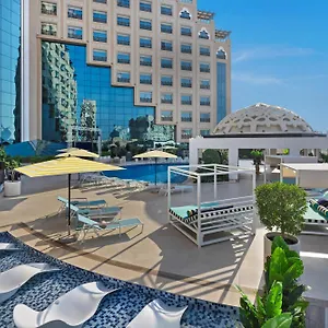 Отель Barcelo Al Jaddaf, ****